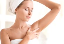 Zbog čega se javlja bol ispod pazuha? Od upale mišića do ozbiljnijih oboljenja, ne zanemarujte ove simptome