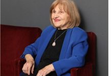 Ima 94 godine, pali cigaru za cigarom, ali zbog jedne stvari je i dalje zdrava: Mira Banjac otkrila tajnu dugovečnosti!