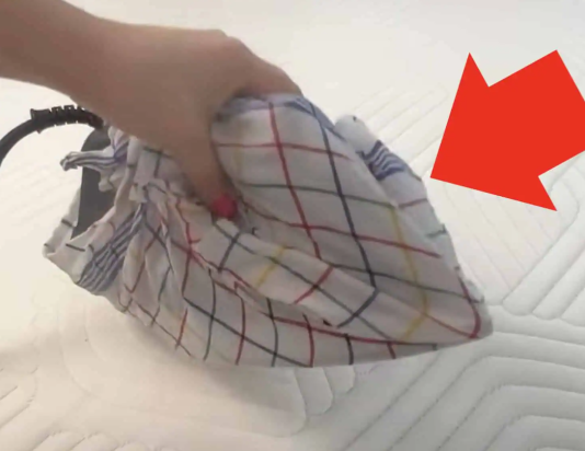 Kako Efikasno Očistiti Dušek: Jednostavne Metode za Dugotrajnu Svježinu