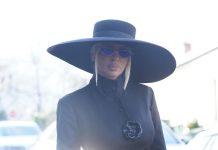 OMILJENI PARFEM JELENE KARLEUŠE: Uvek mu se vraća, a koriste ga veoma JAKE ŽENE za kojima se svi okreću