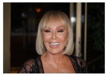 Brena pokazala kako izgleda bez šminke: Flekava, puna bora, tanke obrve i tijelo koje visi! OVO su slike bez filtera- pogledajte