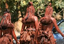 VEKOVIMA ŽIVE PO NEOBIČNIM PRAVILIMA: Najlepše pleme na svetu gde žene vode glavnu reč i ne kupaju se vodom već OVIM