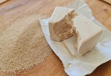 Prirodna Maska s Kvascem i Medom za Brži Rast Kose