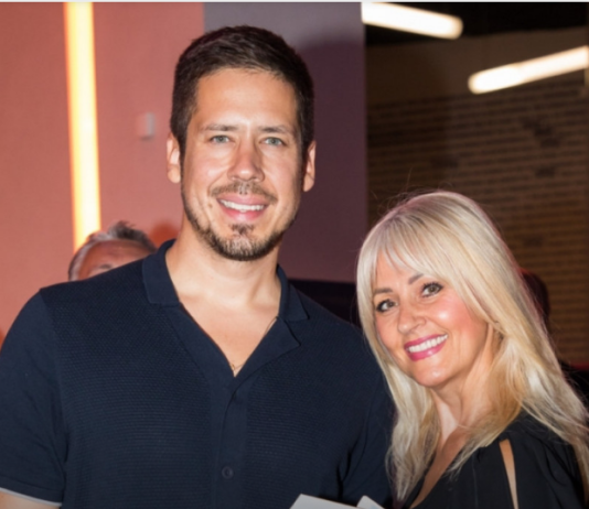 Koji muškarac još ovako govori o ženi koja ga je rodila i podigla! Rokvić otvoreno o odnosu s majkom