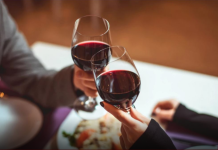 Doktori potvrdili da je crno vino zdravo: Zbog ova 3 razloga svakog dana treba popiti jednu čašu!