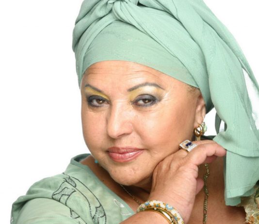 Esma Redžepova imala je 47 sinova i ćerku: Ovako danas izgleda naslednica sa anđeoskim glasom