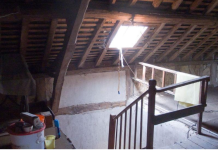 BRAČNI PAR NA TAVANU NAŠAO MASKU I PRODAO JE ZA 150 EVRA Kada su uskoro videli jednu vest u novinama, UMALO NISU PALI U NESVEST