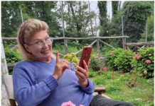 SUZANA MANČIĆ u svom domu sve sama radi: Podelila trik za čišćenje koji je oduševio domaćice