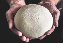 Trik zlata vredan uz koji će svako testo rasti kao ludo i biti meko kao oblak: Dodajte mu jedan tajni sastojak