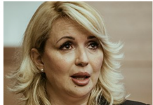 NIKO NE VERUJE DA JE OVO ONA: Isplivala fotka IZ MLADOSTI DARIJE KISIĆ – Crna duga kosa, tanke usne ni nalik današnjoj ženi