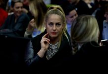 OVO MALO KO ZNA – Obe ih znate, ali ih nikada ne biste povezali: Ovo je majka Hristine Popović (foto)