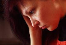 Nova studija otkriva: Ljudi koji su skloni ovo da rade uveče, u većem su riziku od razvoja depresije