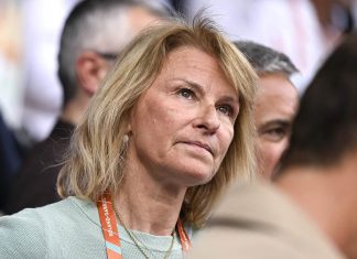 Dijana Đoković ne veruje šta vidi: Sina joj je odvela u inostranstvo, a sad se s drugim muškarcem dopisuje JAVNO (FOTO)