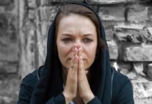 KAKO SE IZBORITI S BOLOM KAD IZGUBIMO BLISKU OSOBU: Ove riječi NIKAKO NE SMIJETE reći ljudima u žalosti