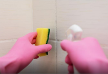 Genijalan trik za čišćenje fuga i pločica u kupatilu: SVA BUĐ ODMAH NESTAJE, BEZ RIBANJA