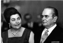 “ZNAM ZAŠTO JOVANKA I TITO NISU IMALI DECU – OVO JE ISTINA”: Sestra Nada je sa njima živela 25 godina u sobi do sobe