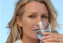 Usporava starenje – ŽENE U PEDESETIMA MORAJU DA UZIMAJU 1 MINERAL!