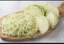 SVI GRIJEŠE U OVOME KADA PRAVE KUPUS SALATU: Trik je u sastojku koji se dodaje na samom kraju i potpuno mijenja ukus