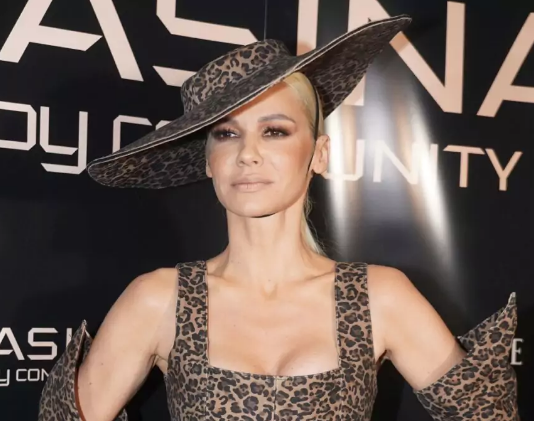 Nataša Bekvalac priznala zašto ćerkama ne sme da priča o njihovim očevima: Ovo bi bolelo svaku majku