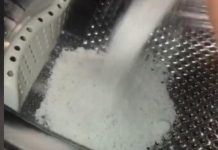 VEŠ VAM SE USMRDI JER OVAKO SIPATE PRAŠAK U MAŠINU ZA PRANJE ODEĆE: Ceo život ste radili KOBNU stvar