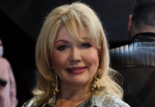 Isplivala fotka koja je sve frapirala: Lice Suzane Mančić na pragu osme decenije bez šminke dokazuje da se od GODINA NE MOŽE POBEĆI