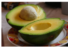 AVOKADO – znate li kako se koristi? Donosimo četiri ideje koje su od velike pomoći