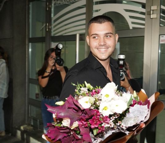 Snajka Lepe Brene blistala na venčanju: Sofija u haljini od tila, Viktor zaljubljen do ušiju