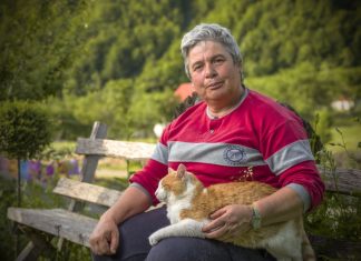 Zaklela se da se nikad neće udati, ni dodirnuti muškarca, a oni je oslobodili krvne osvete: Iza teškog života žene sa Kosaova stoji ZAVET