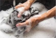 Veš se USMRDI nakon PRANJA, a OMEKŠIVAČ uopšte NE MIRIŠE! Greške koje prave i najiskusnije domacice