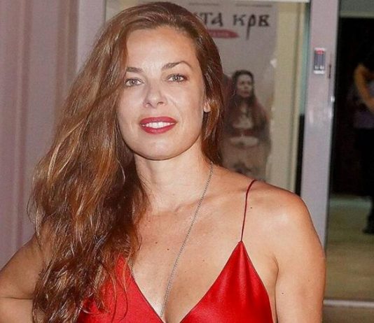 Katarina Radivojević u 45-oj nikad zgodnija, umesto sala ima fatalne obline: Iznenadiće vas šta jede i kako pegla bore