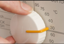 KOMŠINICA MI JE OTKRILA TRIK I SAD JE MOJA ODJEĆA UVIJEK ČISTO BIJELA I SVJEŽEG MIRISA: Ovo Svi Trebaju Znati!