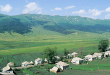 Ovo je NAJČUDNIJE SELO NA SVETU: Njegovi stanovnici su PRAVOSLAVCI, ali se ne krste, ne poste i nemaju ikone, a ovo smatraju ĐAVOLSKIM