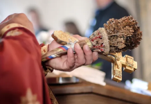 Danas je jesenji krstovdan: Vjeruje se da 1 stvar morate unijeti u kuću za sreću tokom cijele godine