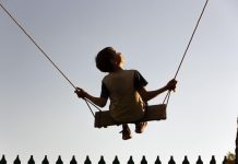 Datum vašeg rođenja otkriva koje traume nosite iz detinjstva: Numerolozi tvrde da iza svakog broja stoji skrivena priča iz detinjstva