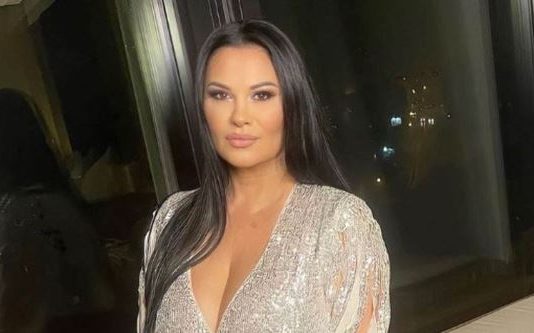 Ovaj moćnik je muž Jane Todorović: Naslediće dvorac od oca, a retko se pojavljuje u javnosti (FOTO)