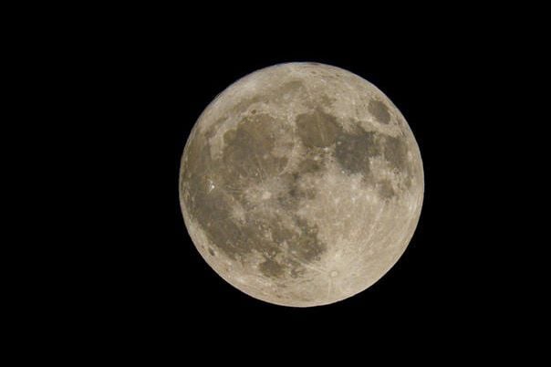 1762249764-najveci-supermjesec-2025-ce-zasjati-na-nebu-u-srijedu-navecer-pexels-jay-brand-1763356224-32512639-6909c09f3c88a-690x480