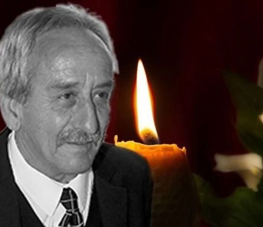 Na umrlici Rajka Šerifovića navedena samo dva imena među ožalošćenima