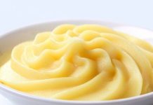 Zaboravite na maslac i mlijeko: Pire krompir će biti savršeno kremast uz 1 sastojak
