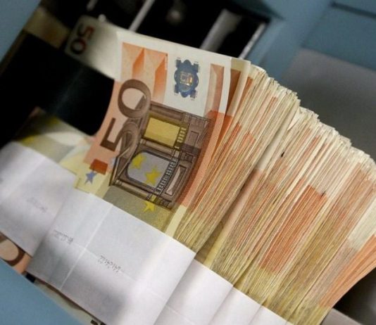 Bogata nagrada stiže od kosmosa za ova 3 znaka do kraja novembra, velike pare, uspjesi i korist