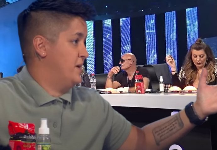 63208f55-c884-4104-87c0-43b40a0a0a64-42631-yveyde-granda-f-690x480