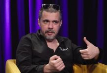 Pjevač na psihijatriji: Umislio da je svoja strina