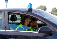 Šapat Ispod Kreveta: Je Li Moguće Da Neka Djeca Čuju Ono Što Drugi Ne Mogu?