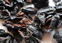 “SVAKO VEČE PRED SPAVANJE POJEDITE OVU VOĆKU I ONA ĆE OČISTITI VAŠA CREVA KAO BULDOŽER”: Savet doktora Čubrila za detoks