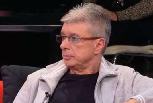 NAŠ P0PULARNl PJEVAČ P0PLJUVA0 Sašu Popovića, otkrio jezive detalje! EVO ŠTA IM JE RADIO U TOKU TAKMIČENJA, A I POSLIJE…