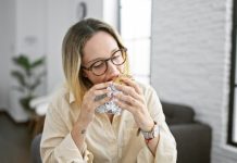 Zimi jedete bez kontrole? Svi prave ovu grešku, a ona potpuno menja osećaj gladi