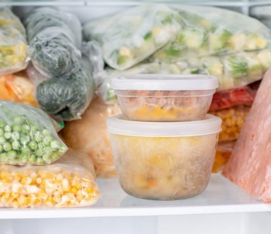 Ovo nikad ne radite kad zamrzavate svježe začine – gube miris u sekundi