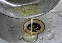 Sipajte ovaj sastojak u sudoperu i otpušice se kao do šale: Nema jednostavnijeg načina