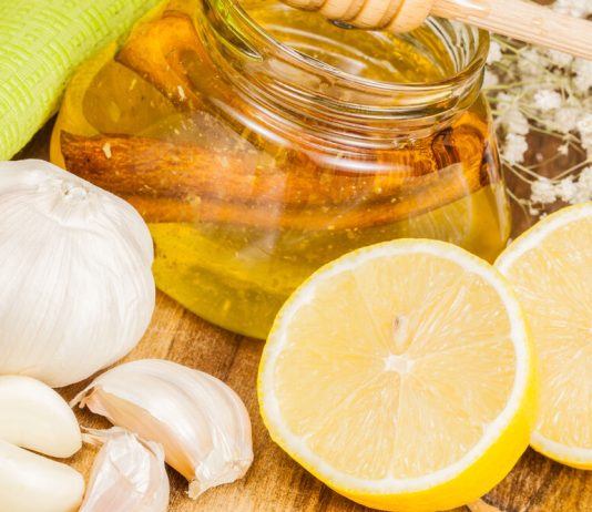 RECEPT ZA KOJIM SU ŽENE LUDE:Bolji vid, bujna kosa i mlađa koža! Sve je to moguće, ako ga koristite redovno!