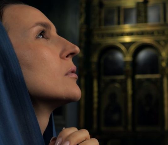 Da li je greh imati intimne odnose tokom Božićnog posta: Na ova dva dana u godini zločin je ako na to pomislimo, otkriva sveštenik