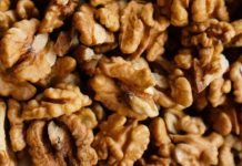 Doktori otkrivaju šta jedenje oraha uzrokuje